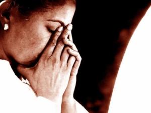 woman-praying-21